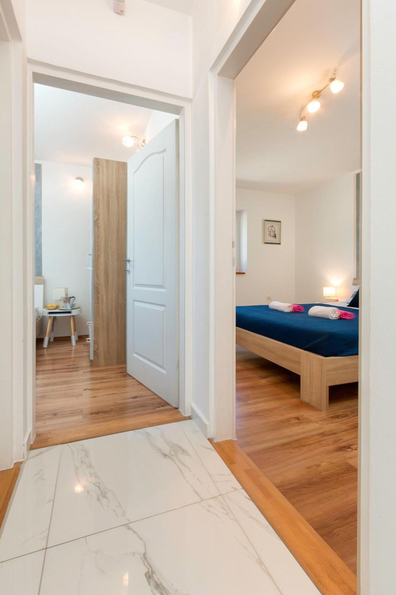 Ferienhaus Aqua Mit Pool Jadreski Luaran gambar